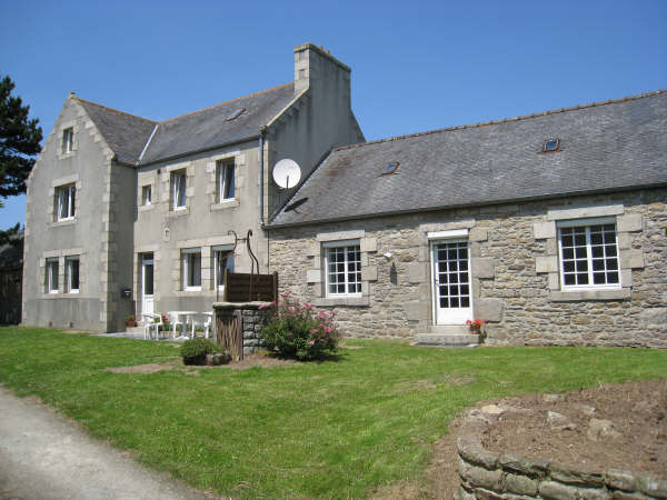 Grande longère dans le Finistère 29